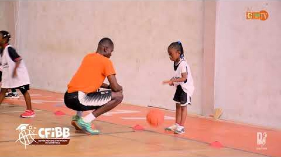 Embedded thumbnail for 1ère séance du Centre Fédérale d&amp;#039;Initiation au Basket-Ball (CFIBB)